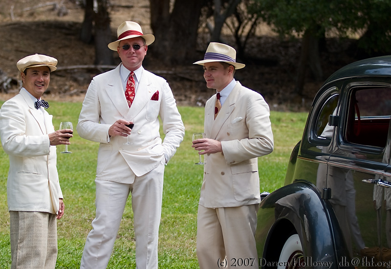 Person dressed in vintage 1930 attire at the Art Deco Society of California Gatsby Afternoon Picnic