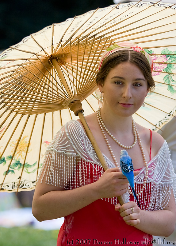 Person dressed in vintage 1930 attire at the Art Deco Society of California Gatsby Afternoon Picnic