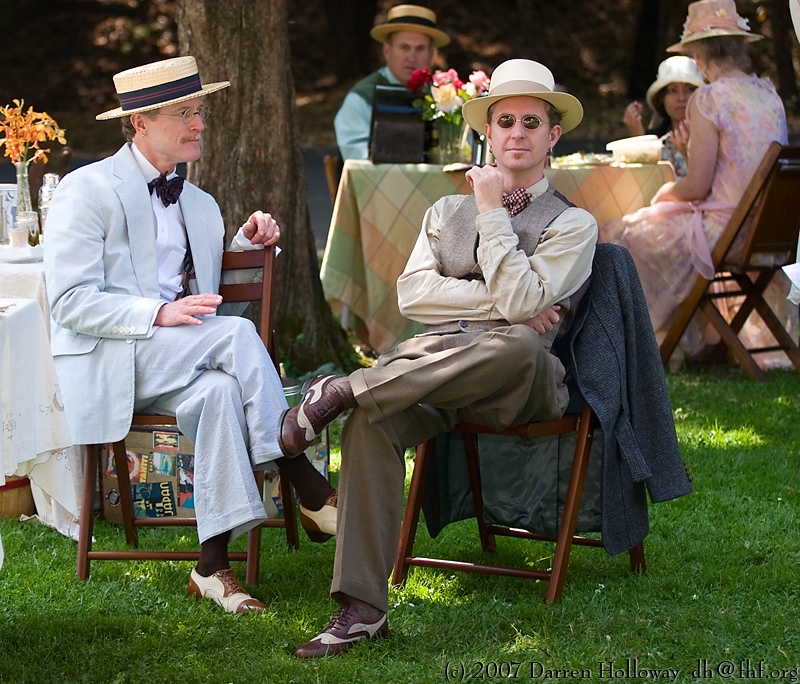 Person dressed in vintage 1930 attire at the Art Deco Society of California Gatsby Afternoon Picnic