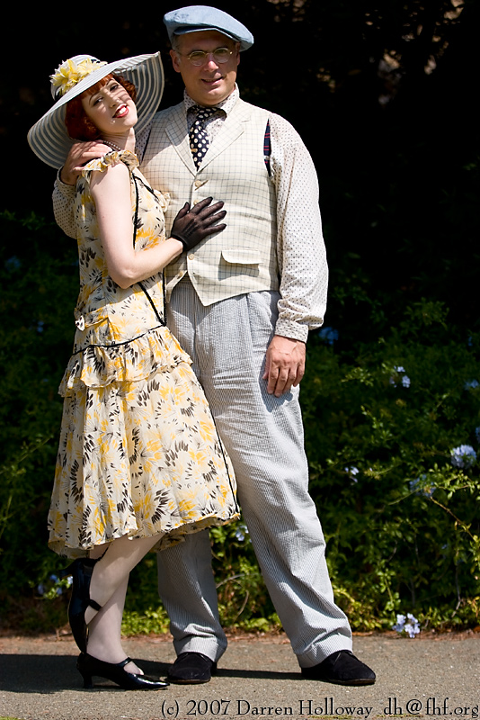 Person dressed in vintage 1930 attire at the Art Deco Society of California Gatsby Afternoon Picnic