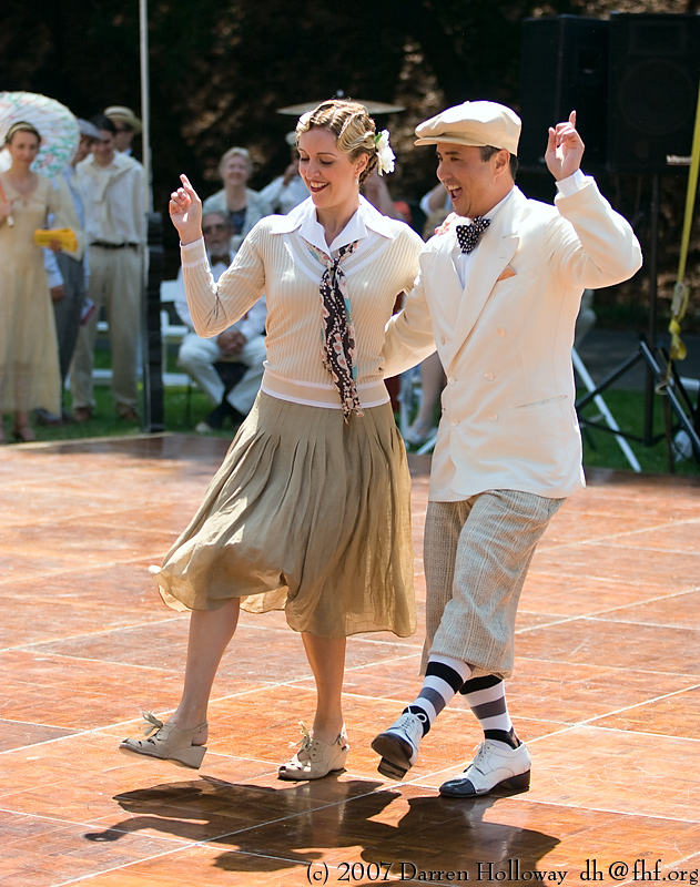 Person dressed in vintage 1930 attire at the Art Deco Society of California Gatsby Afternoon Picnic