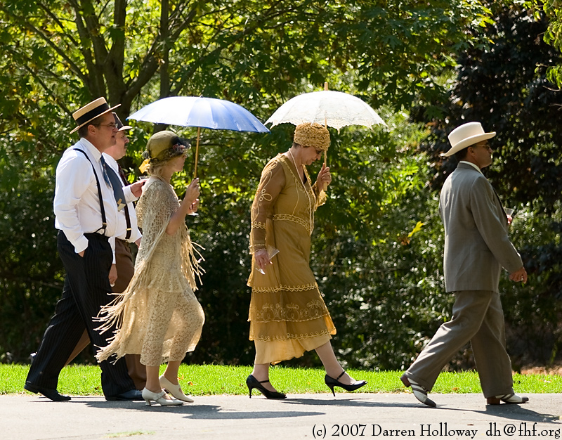 Person dressed in vintage 1930 attire at the Art Deco Society of California Gatsby Afternoon Picnic