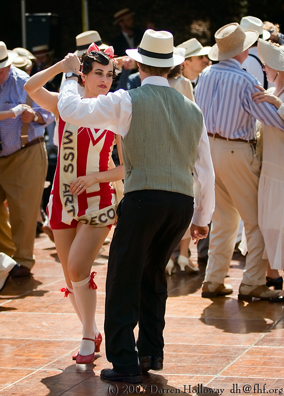 Person dressed in vintage 1930 attire at the Art Deco Society of California Gatsby Afternoon Picnic