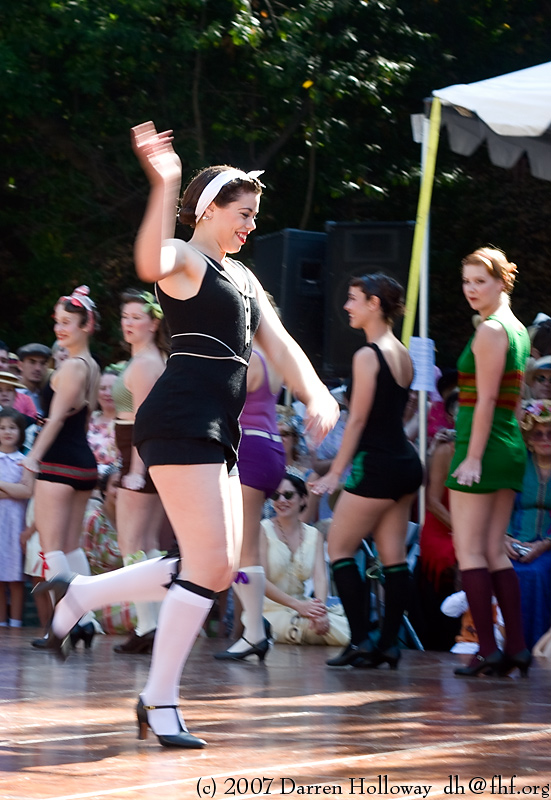 Person dressed in vintage 1930 attire at the Art Deco Society of California Gatsby Afternoon Picnic