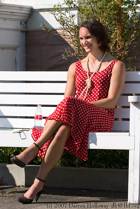 Person dressed in vintage 1930 attire at the Art Deco Society of California Gatsby Afternoon Picnic