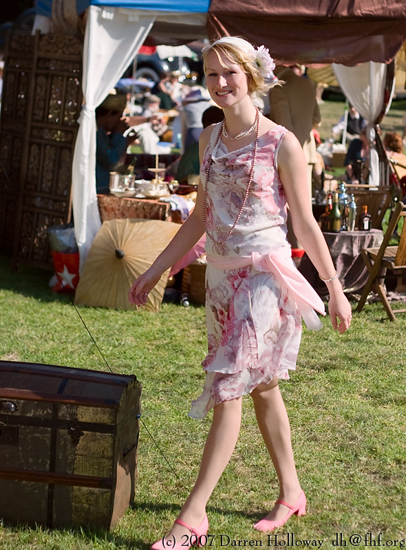 Person dressed in vintage 1930 attire at the Art Deco Society of California Gatsby Afternoon Picnic