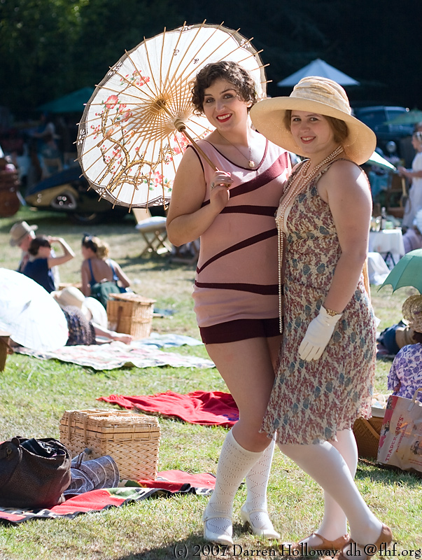 Person dressed in vintage 1930 attire at the Art Deco Society of California Gatsby Afternoon Picnic